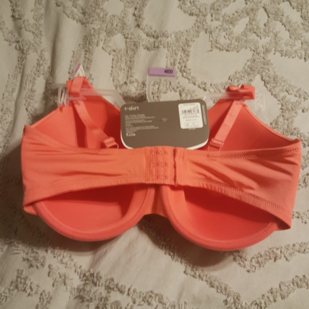2 Brand New Secret Treasure T-Shirt Bra 40DD - Picture 4 of 5